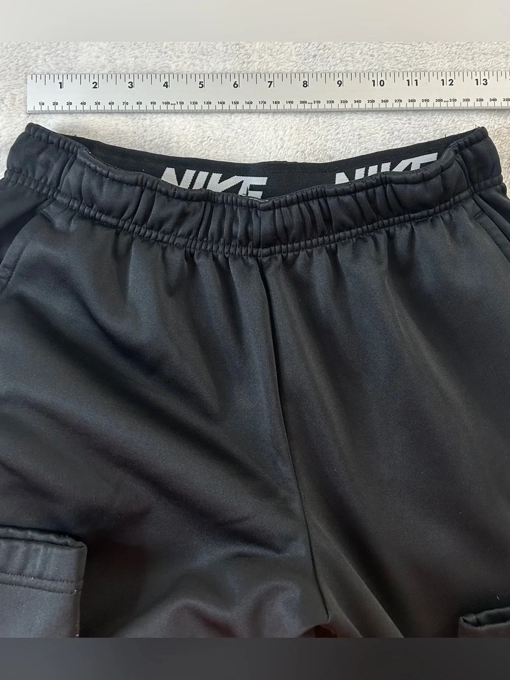 Nike Men’s Black Therma-FIT Athletic Sweat Pants Size Small